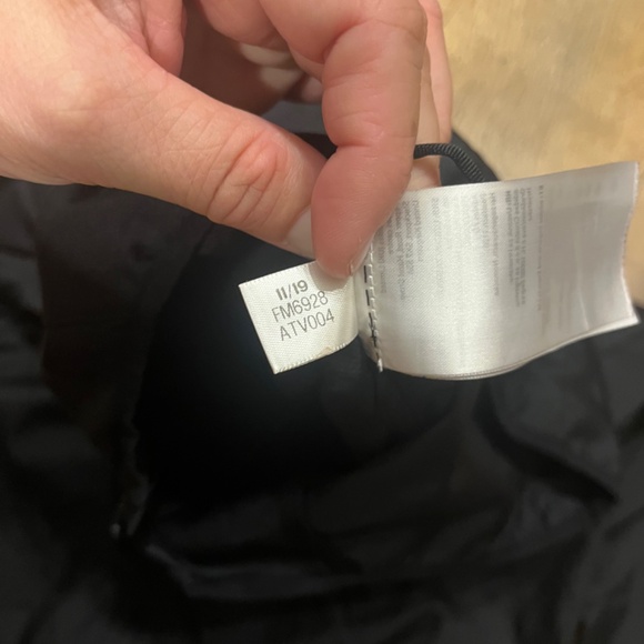 Adidas womens running jacket size small NWOT - Picture 7 of 8